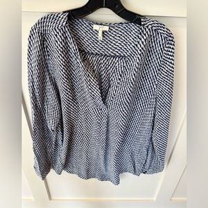 Joie L Blue Print Blouse 100% Silk